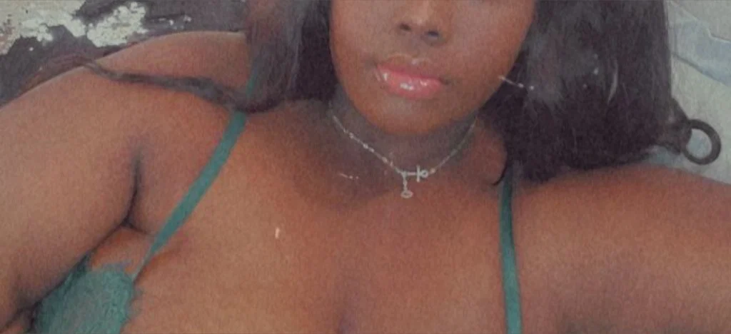 Dira Cream's avatar
