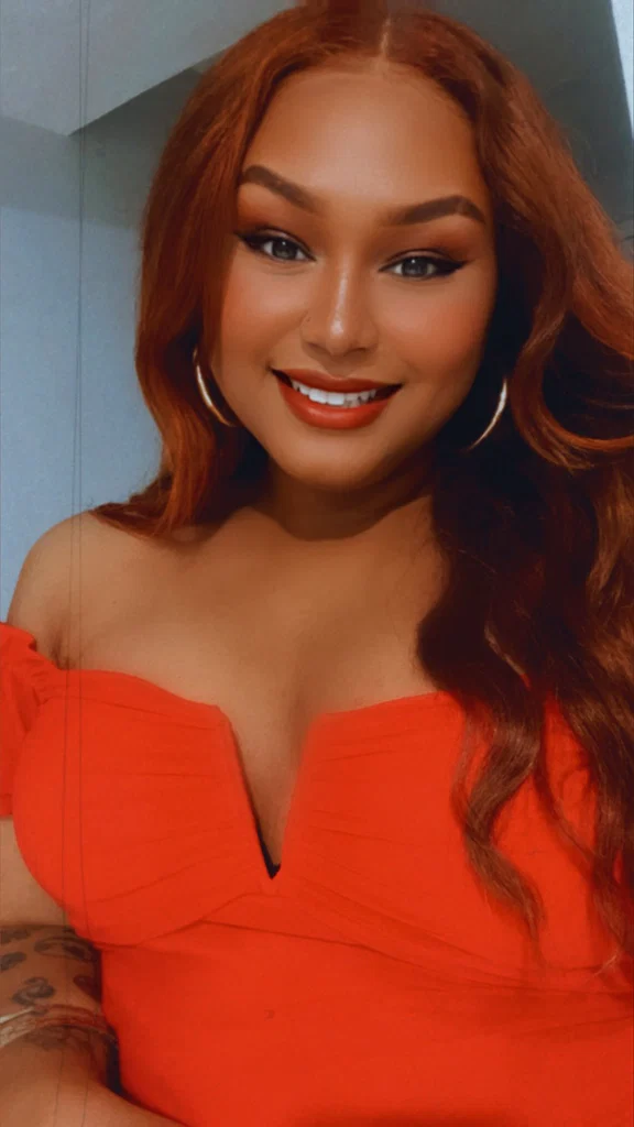 Ronii Flores