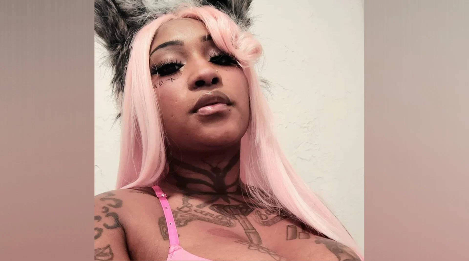 DDDBaddie profile banner