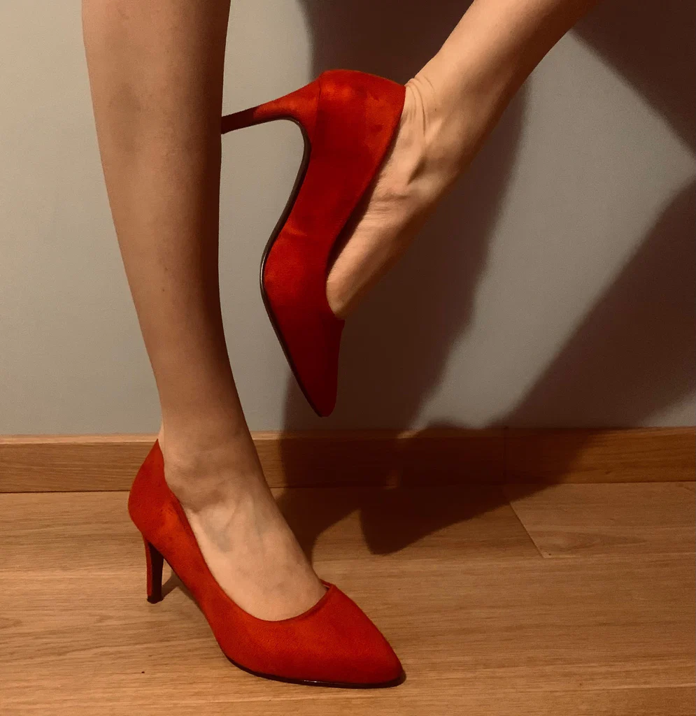 FeetCiri