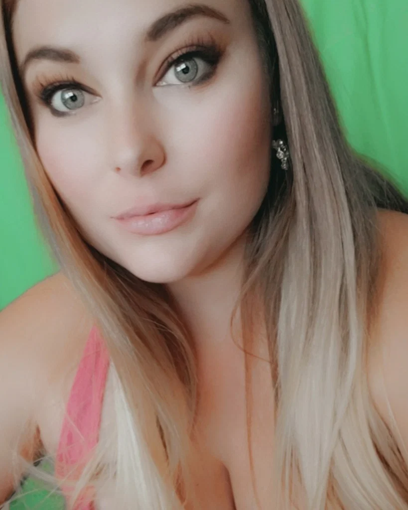 Nikki.D's avatar