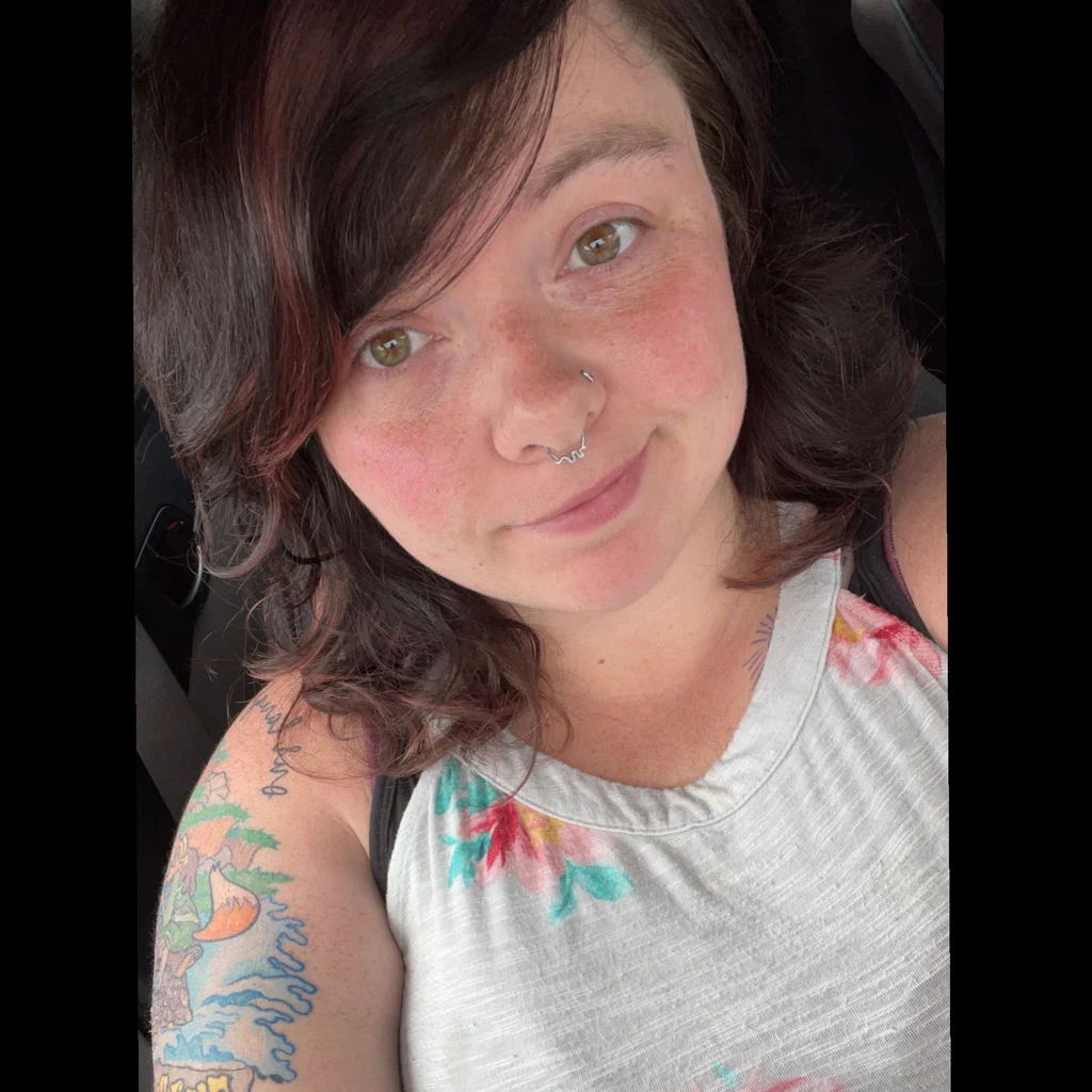 Tonya Lynn's avatar