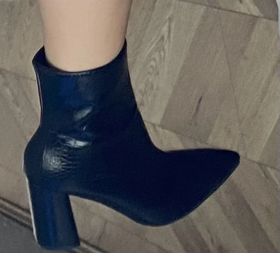 Flirtatious Feet