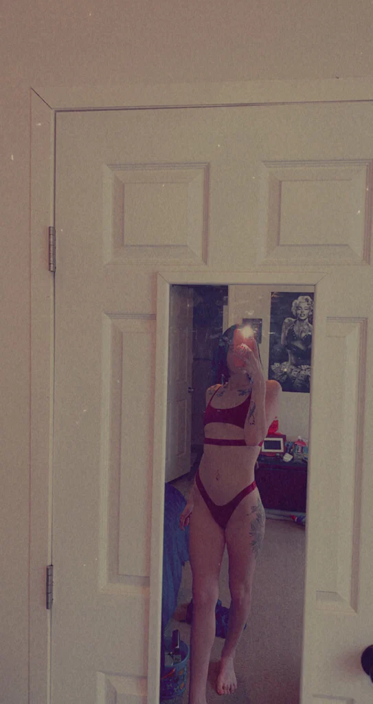 SkinnyMimi's avatar
