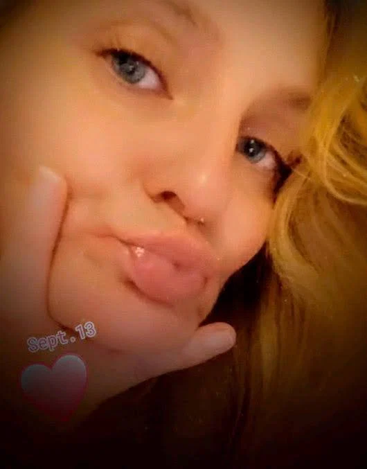 Daddy's kinky Baby Girl