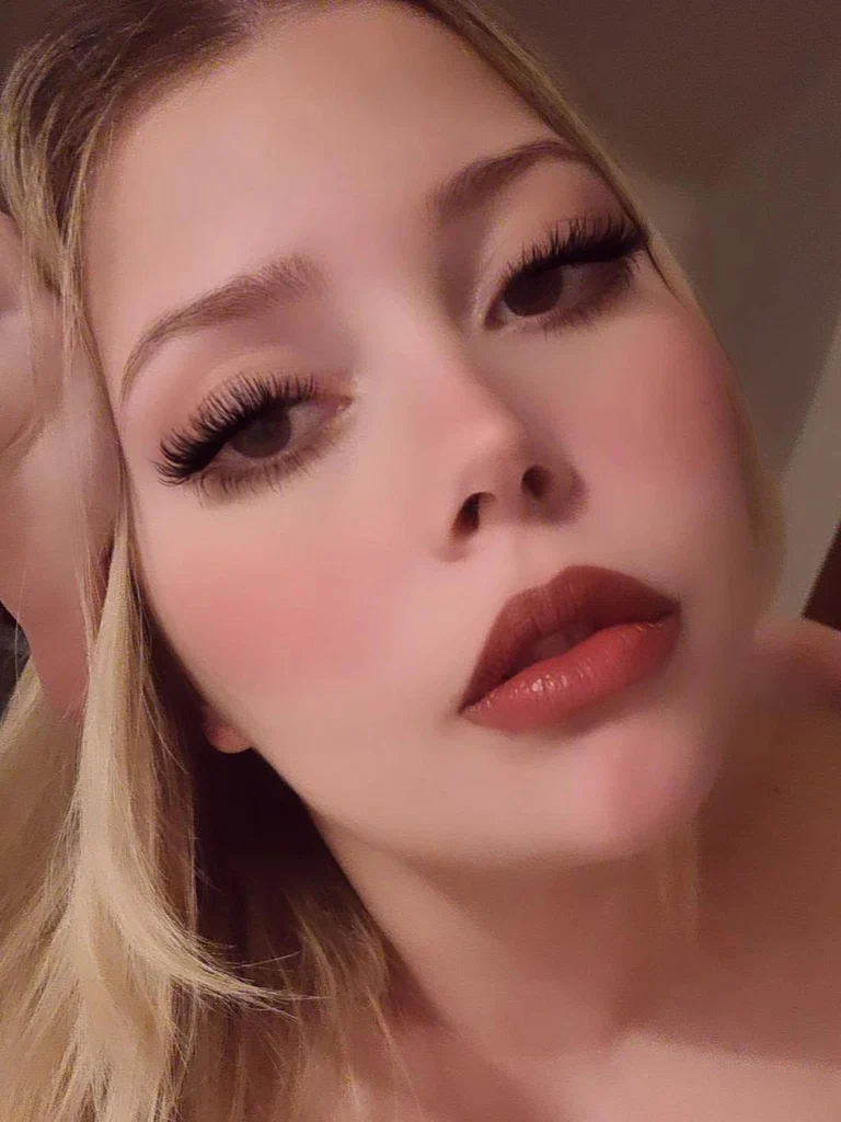 Alessandra's avatar