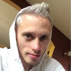 Dustin Banks's avatar