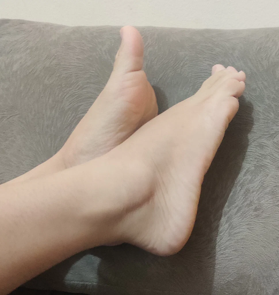 Kyara Model Feet BR! 👣🇧🇷👅