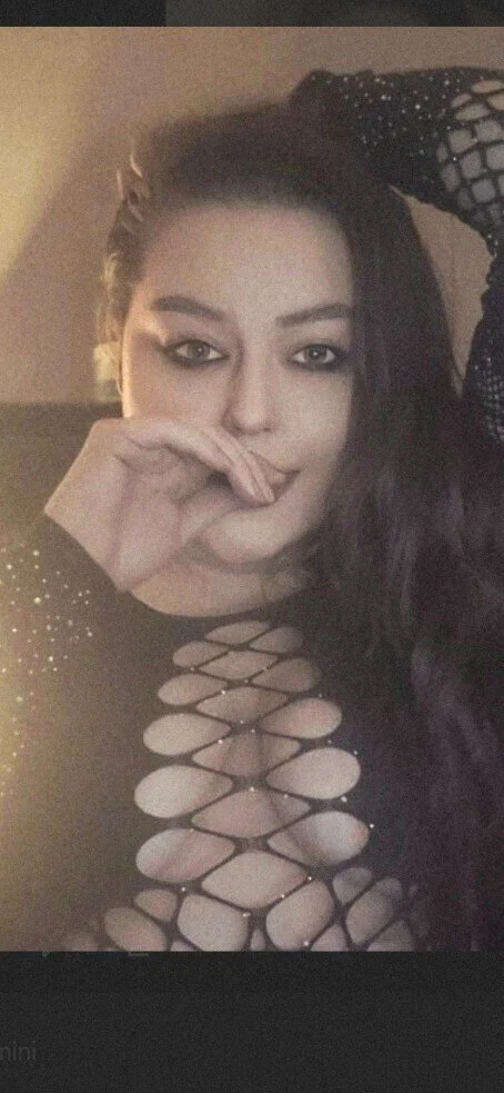 🇬🇧 Amelia