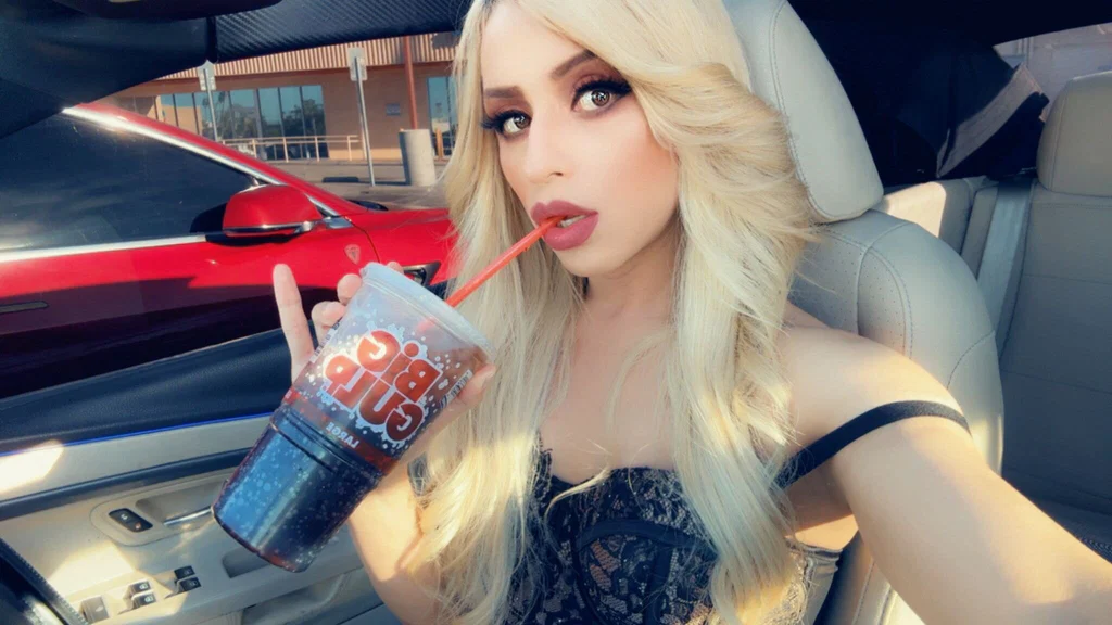 👱🏻‍♀️Barbie Doll 👑💋's avatar