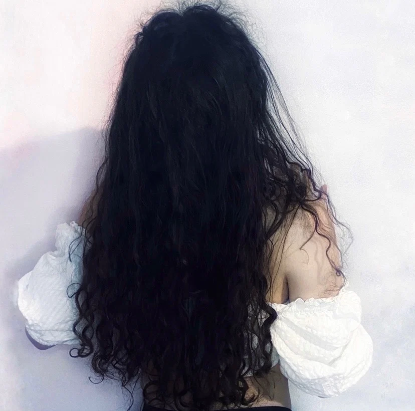 Selena's avatar