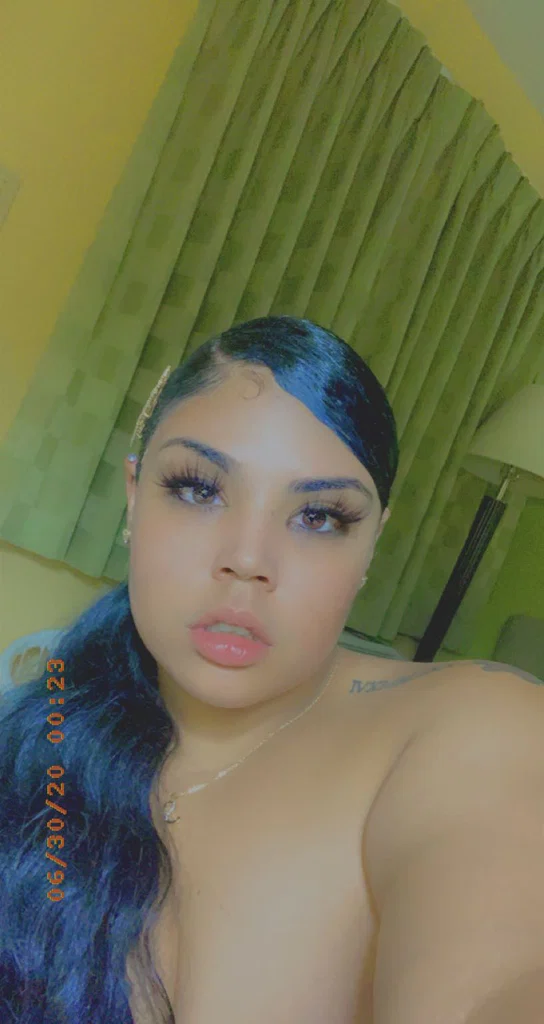 KitanaJade's avatar