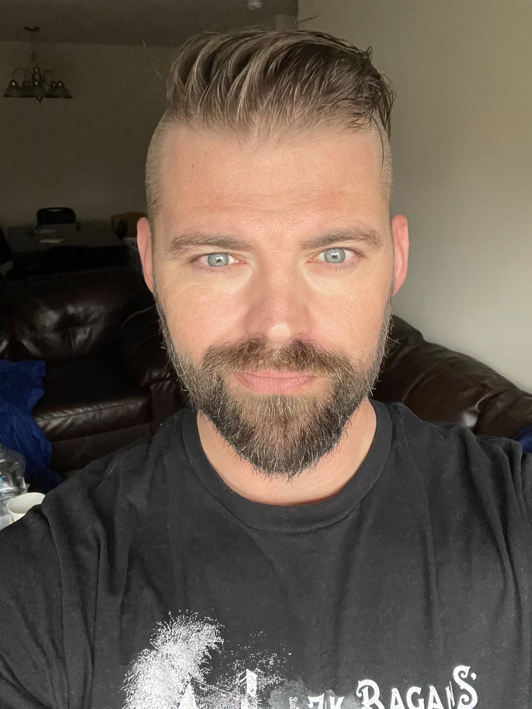 Captain Smirk's avatar
