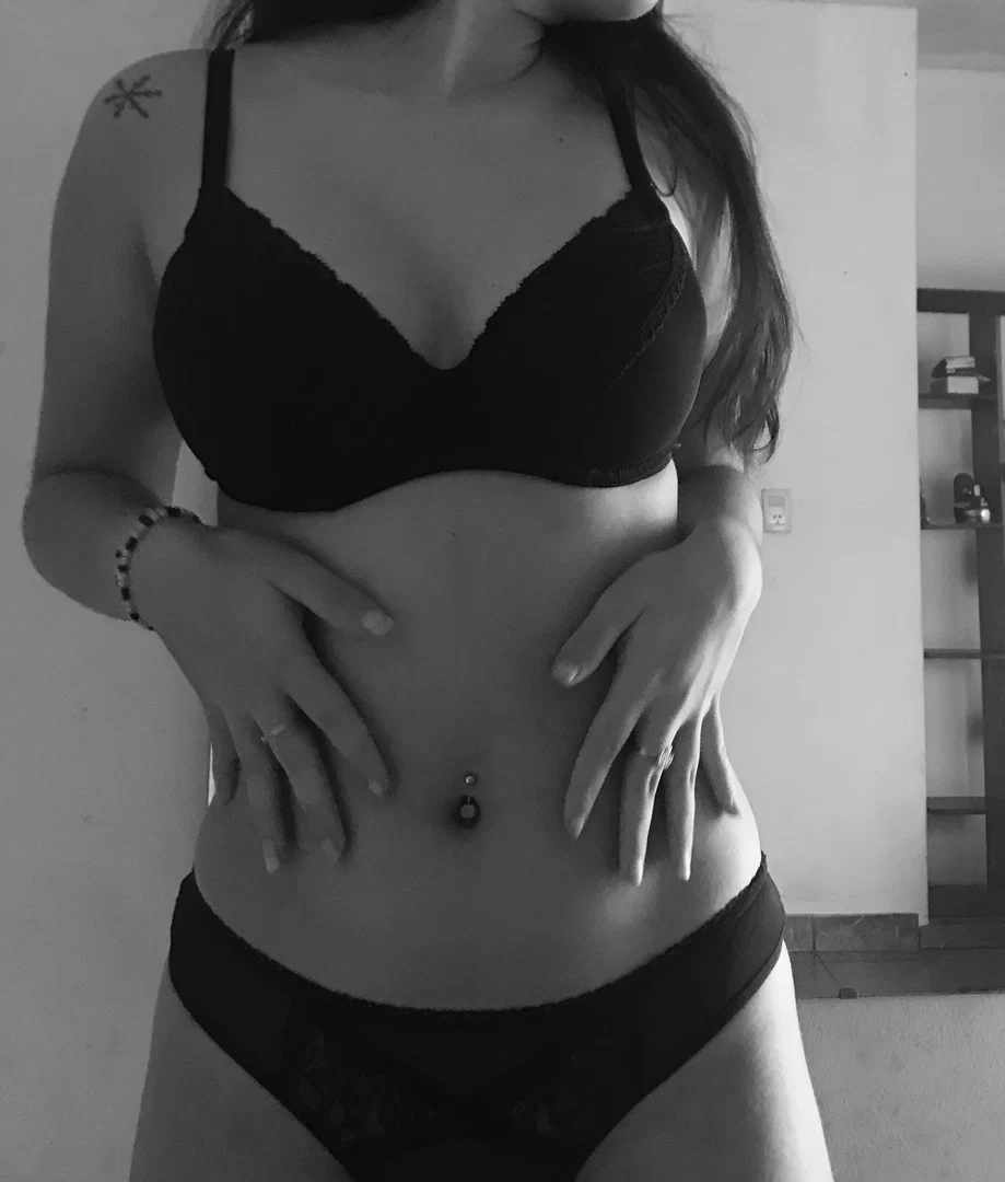 Rocio Rocha profile banner