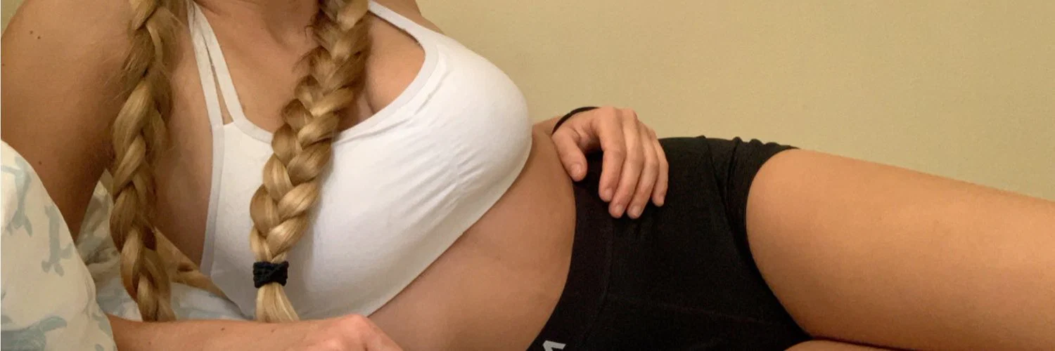 Nikki π profile banner