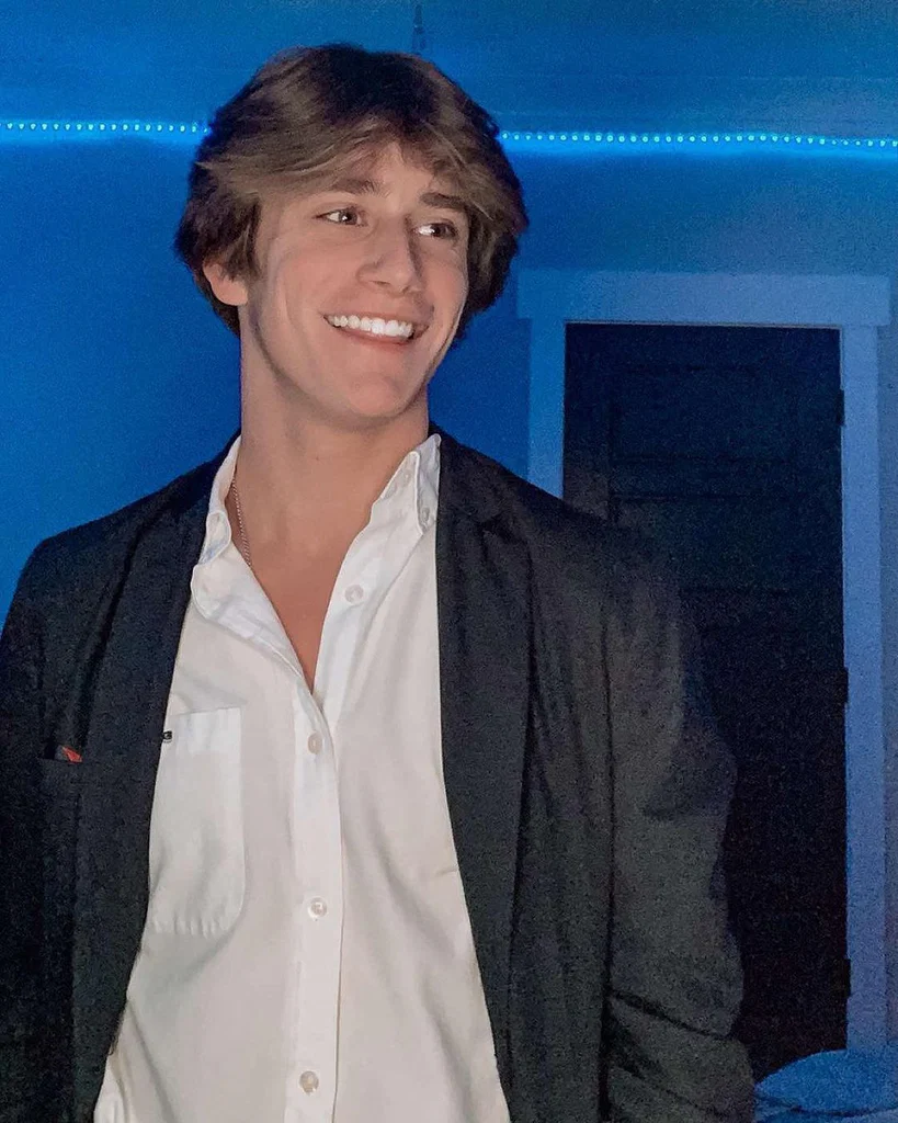 Max Dressler's avatar