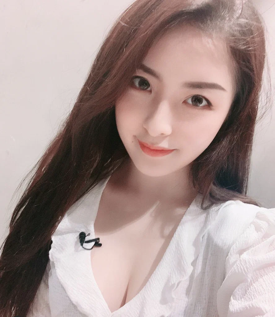 Chantale Belle's avatar