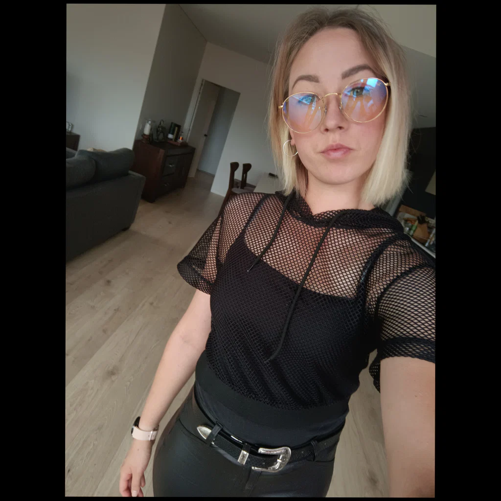 Nordic Girl's avatar