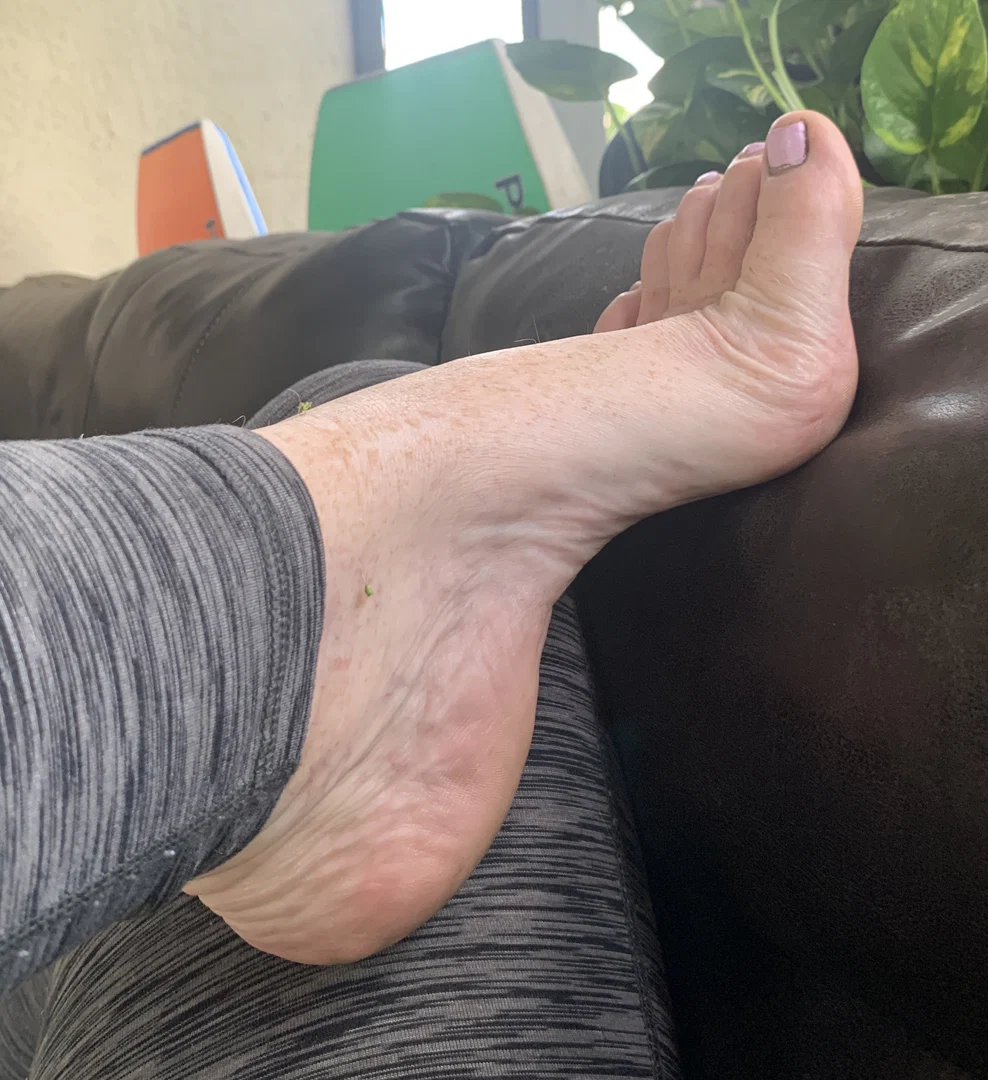 DarlasFeet profile banner
