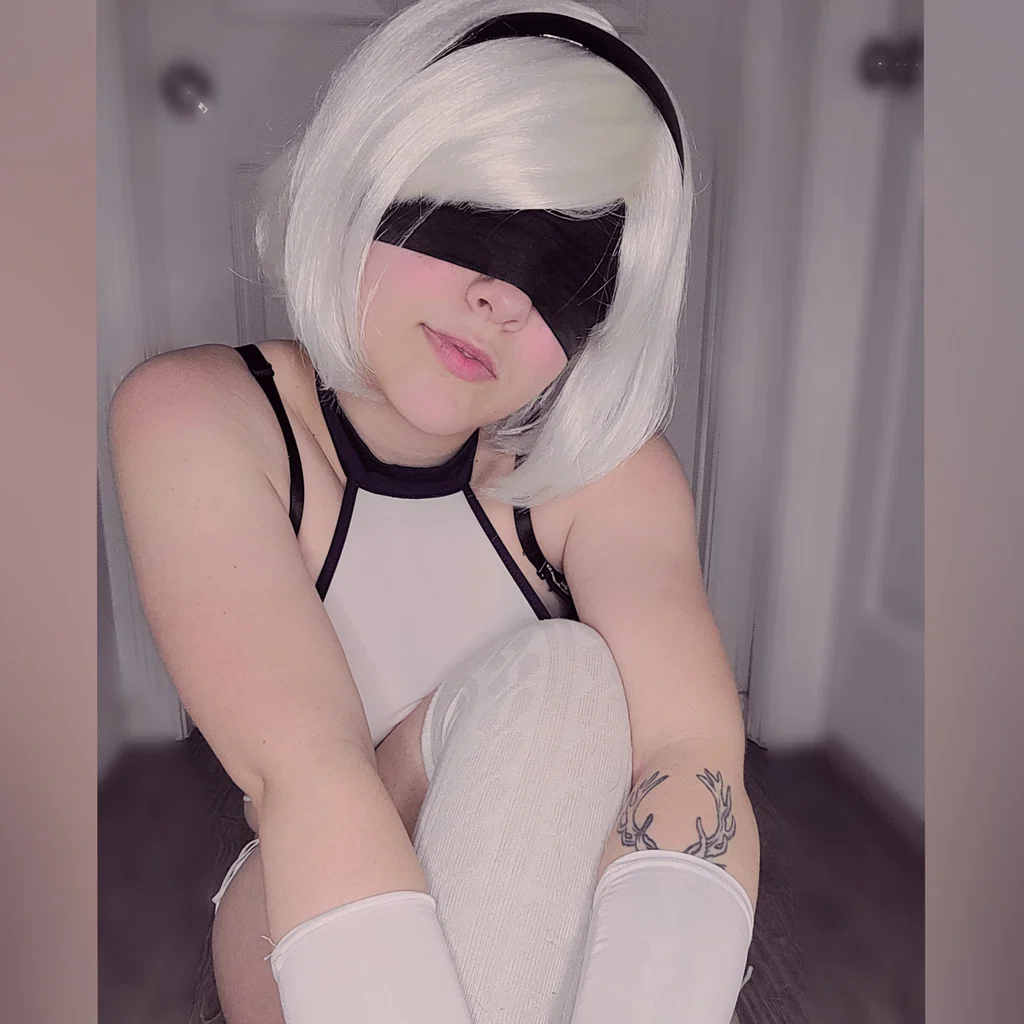 Lucky Lupa Cosplay's avatar