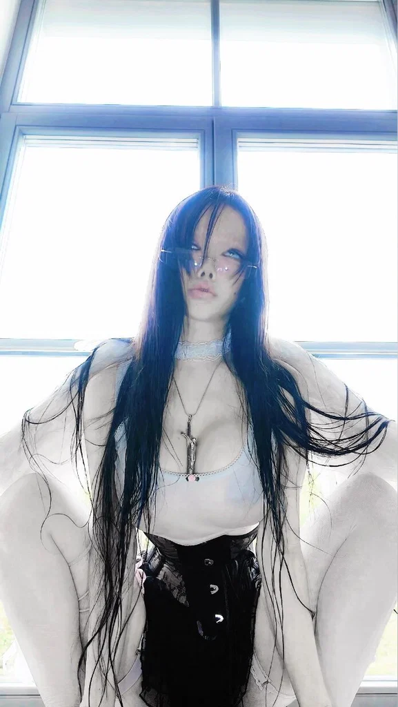 Hirari lily