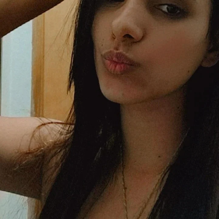 Lady lily's avatar