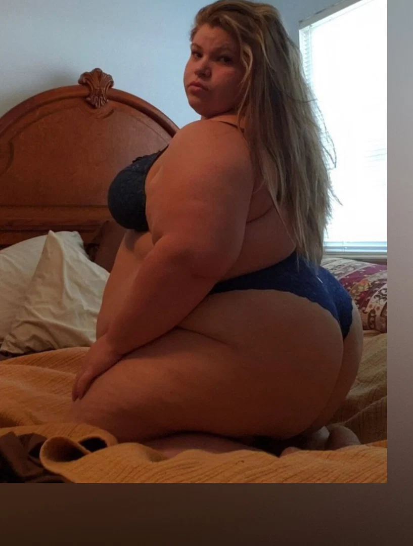 Kali Love profile banner