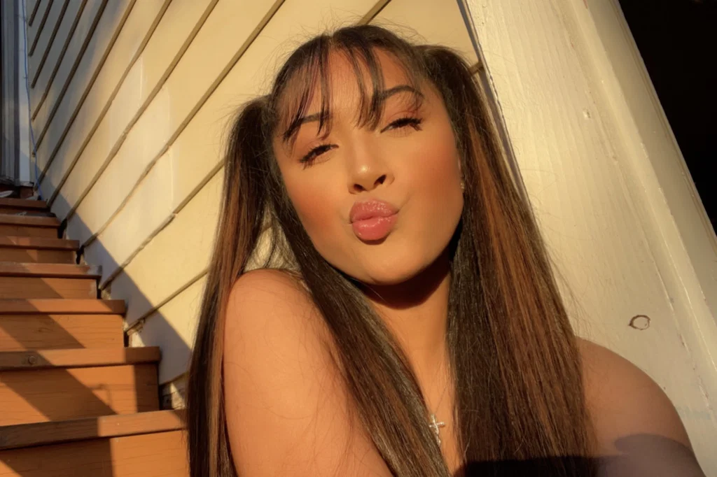 pinkhoneykidari 🌷🧸🍯's avatar