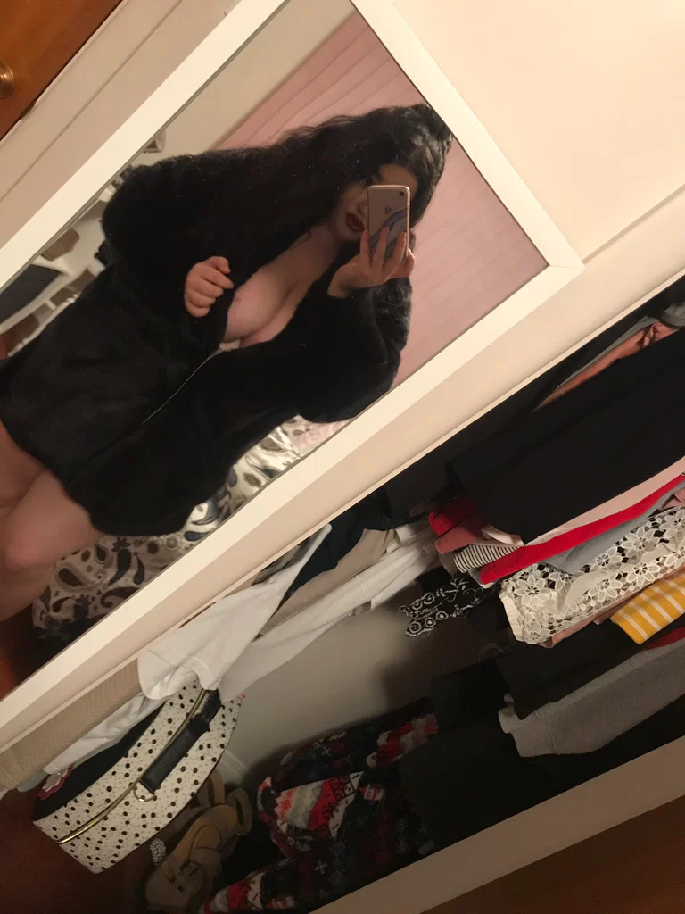 belle chanel's avatar