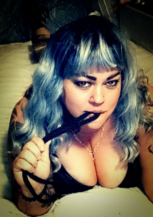 Rani Temptress profile banner