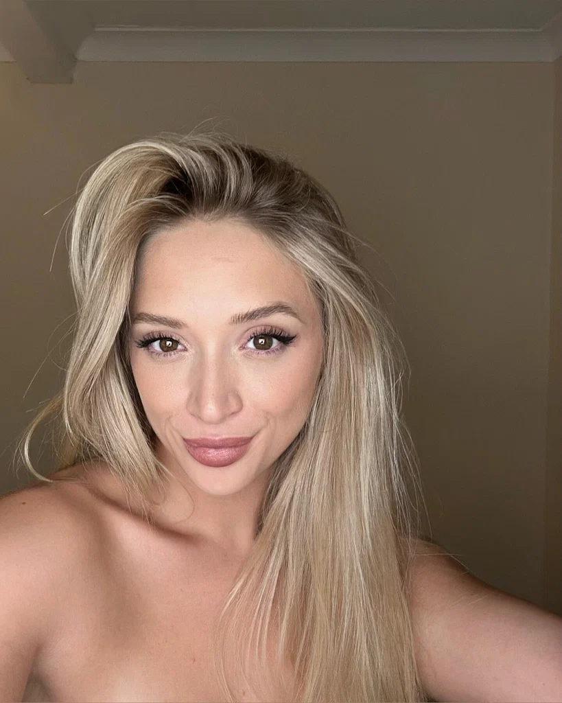 𝐀𝐫𝐚𝐛𝐞𝐥𝐥𝐚 𝐁𝐚𝐤𝐞𝐫 𝐅𝐫𝐞𝐞 𝐏𝐚𝐠𝐞 🦋