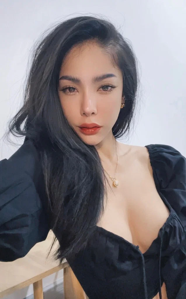 Chonrada Ladyboy's avatar