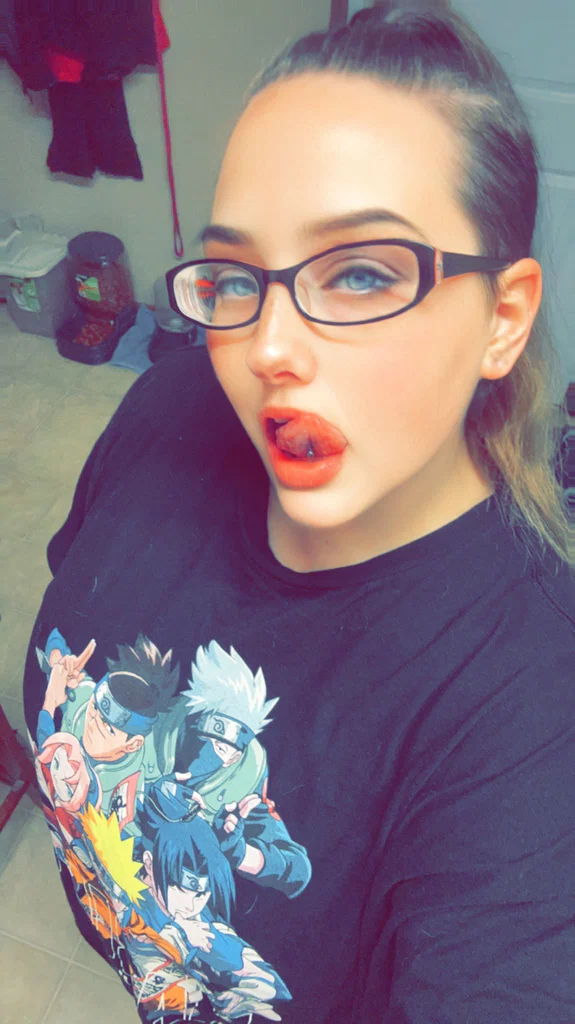 Laura's avatar