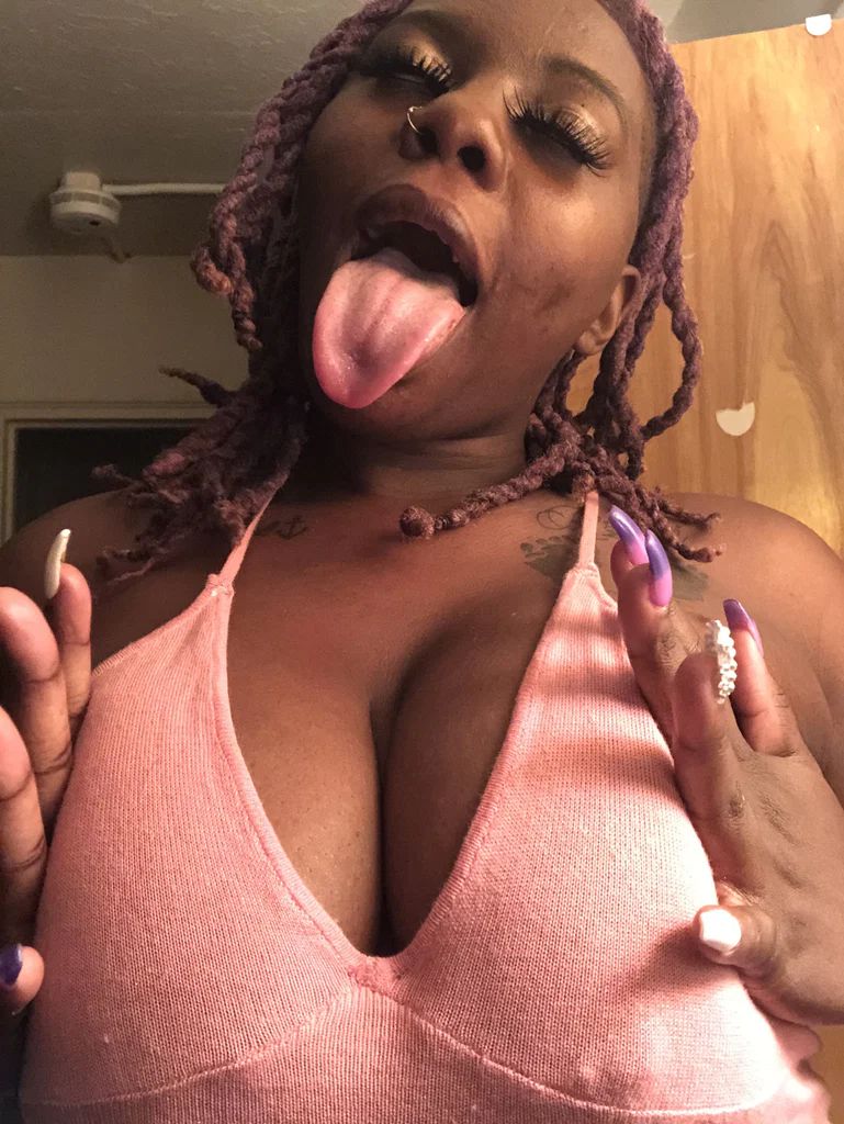 Coco Bella's avatar