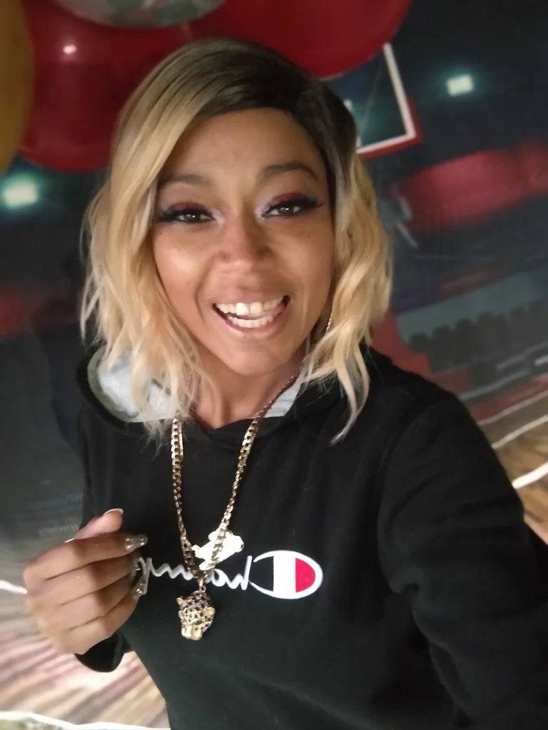 Mzsunshine's avatar