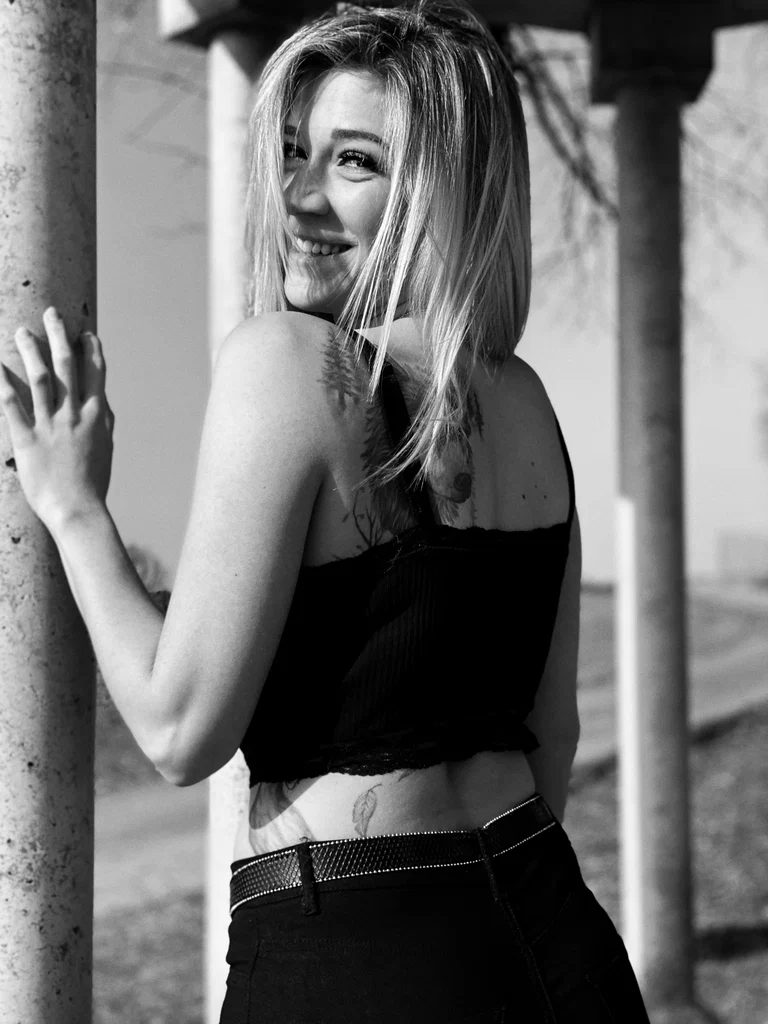 Katie Moore's avatar