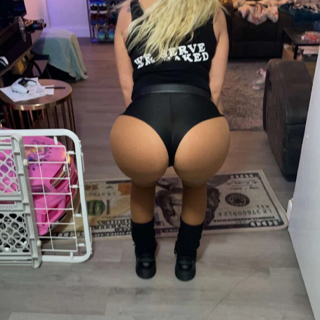 Mariah bitch profile banner
