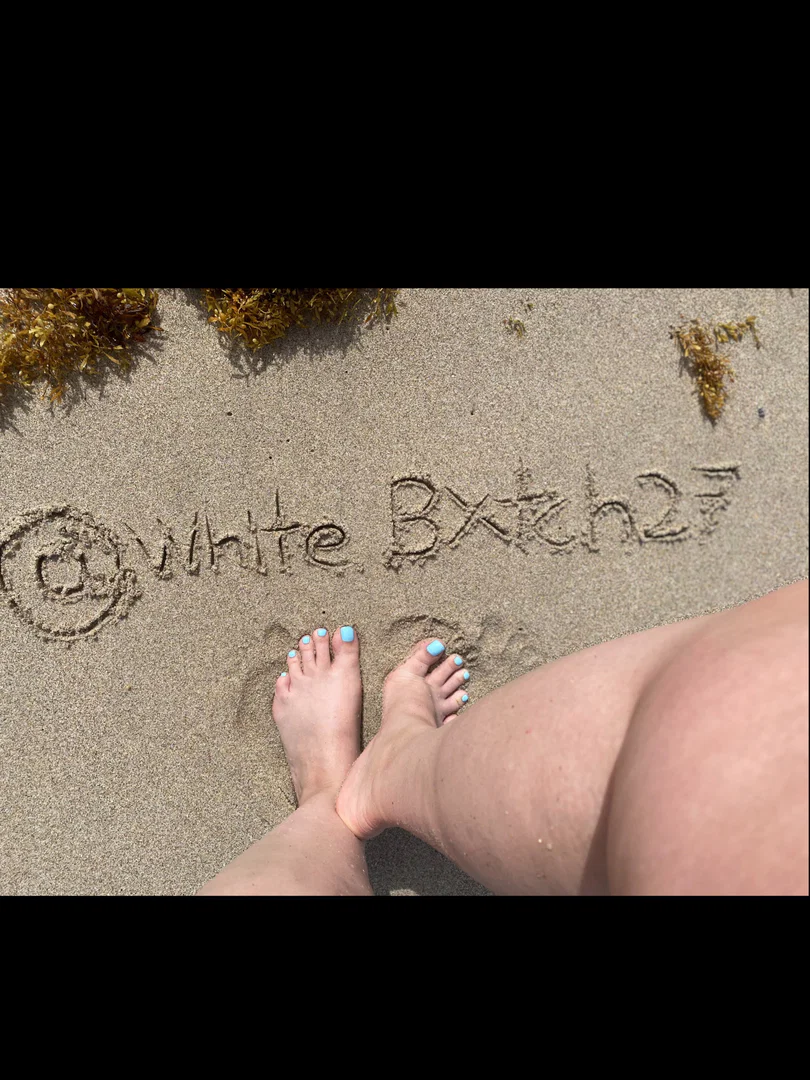 WhiteBxtch27 profile banner