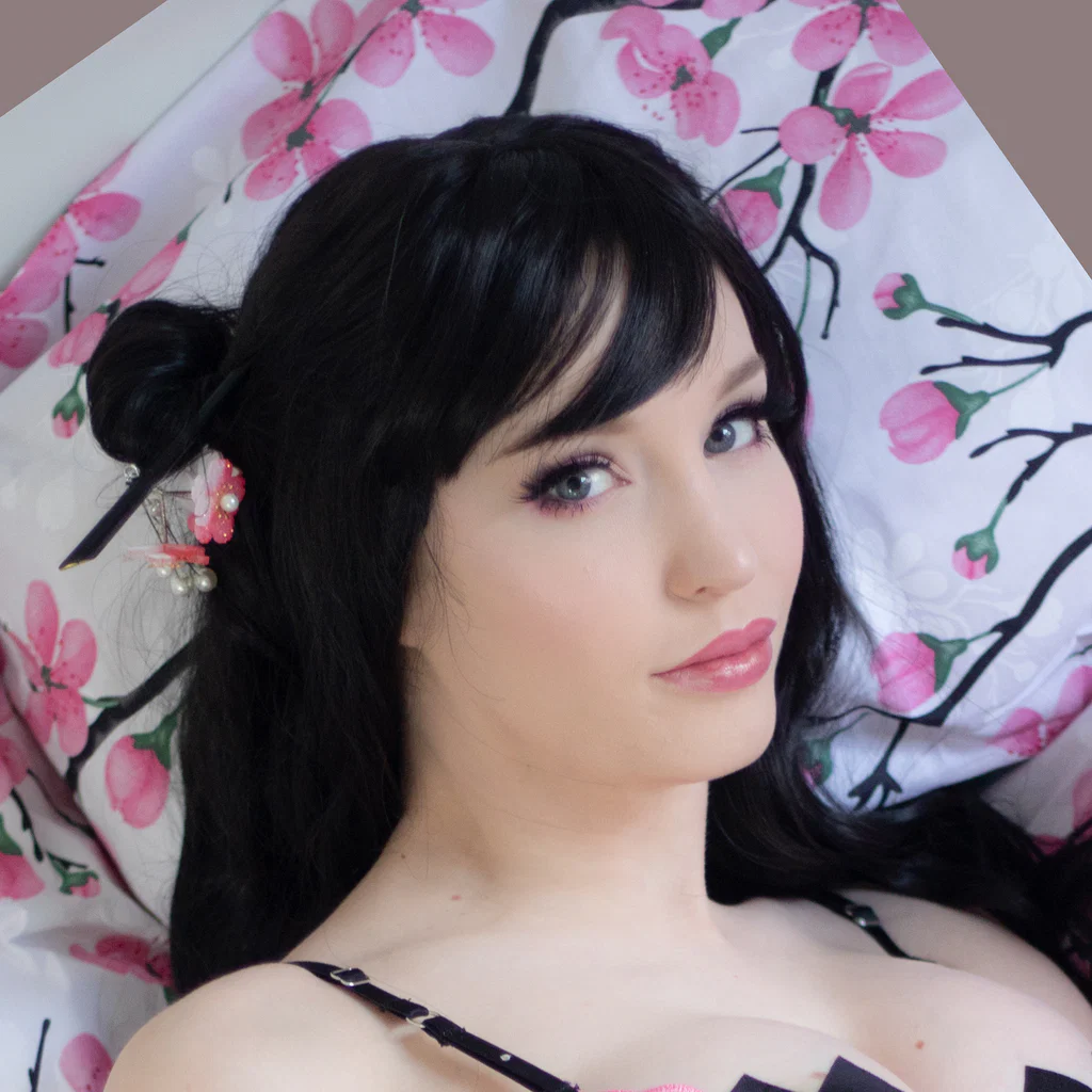Kelly Jean's avatar