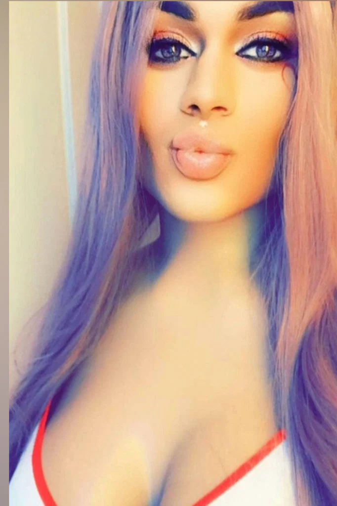 Angela thedoll's avatar