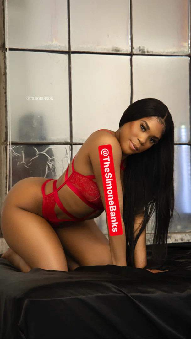 Simone profile banner