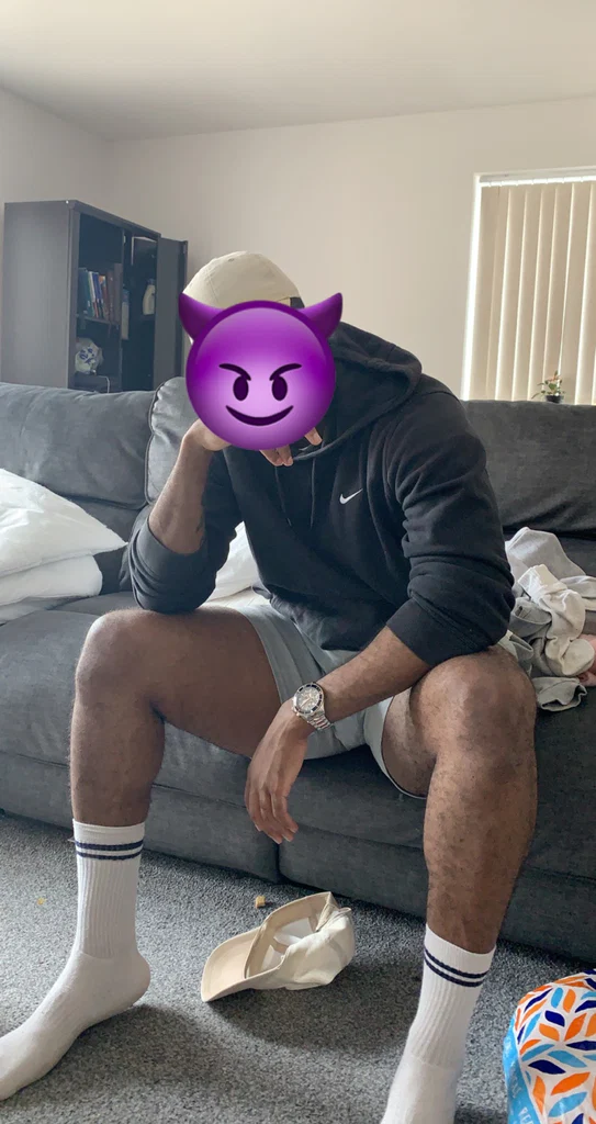 Discreet Black lad's avatar