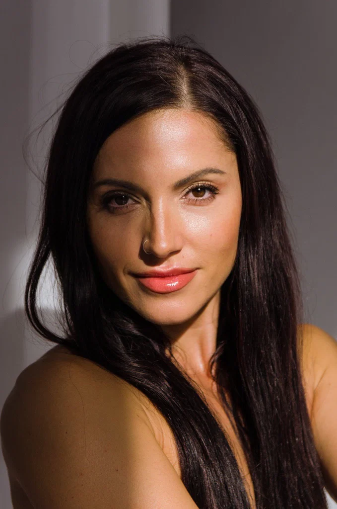 Tiana Snow