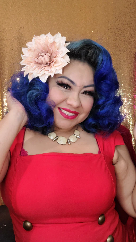 Lisa Candy's avatar