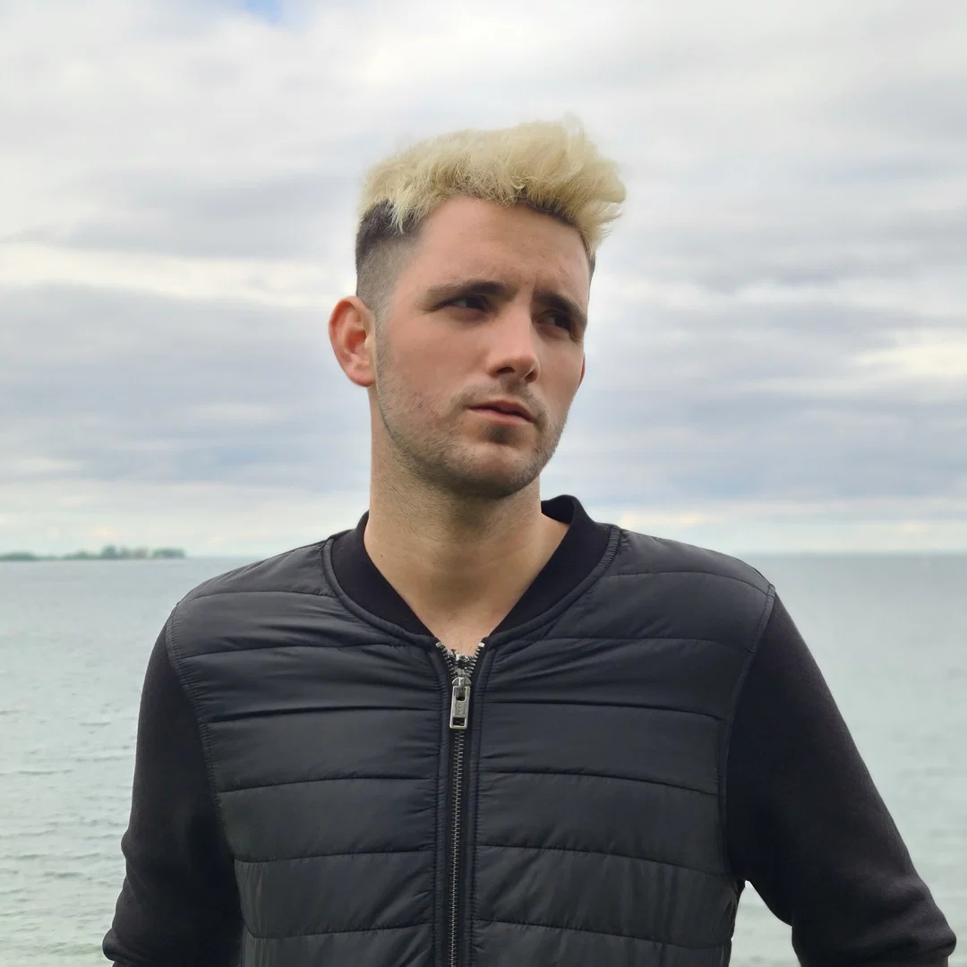 Chris Lorenz profile banner
