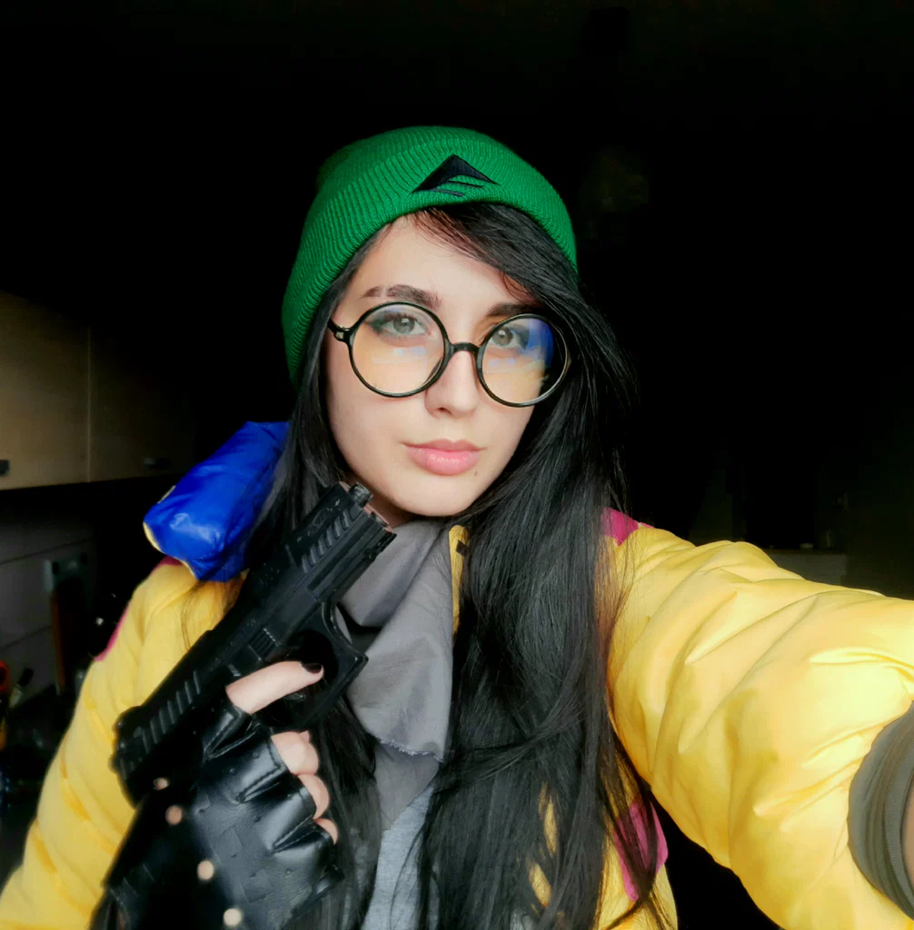 Alexandra's avatar