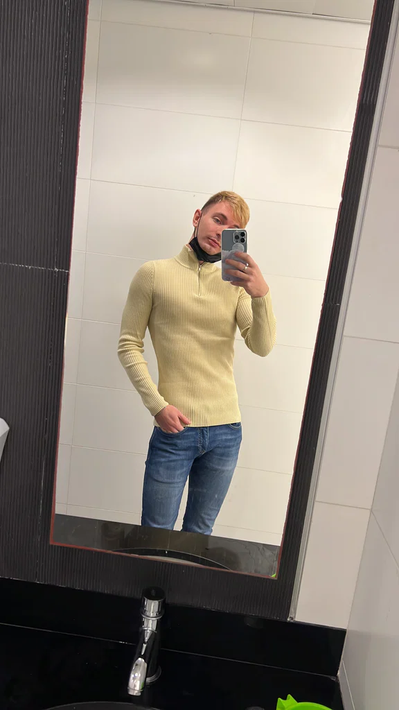 Nikita Agapov's avatar