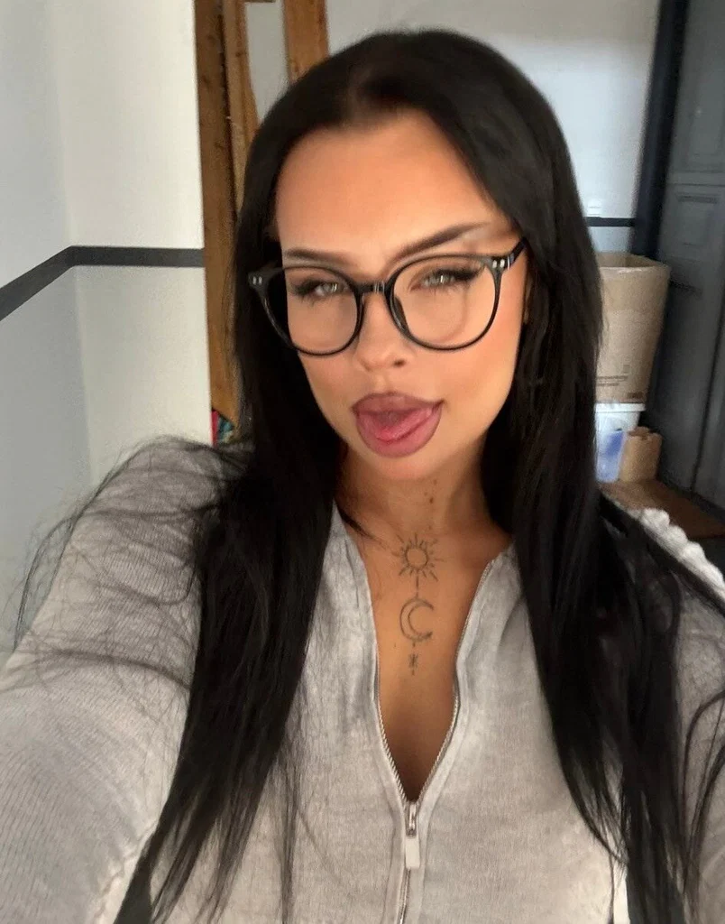 Lara Büttner 🐱😈