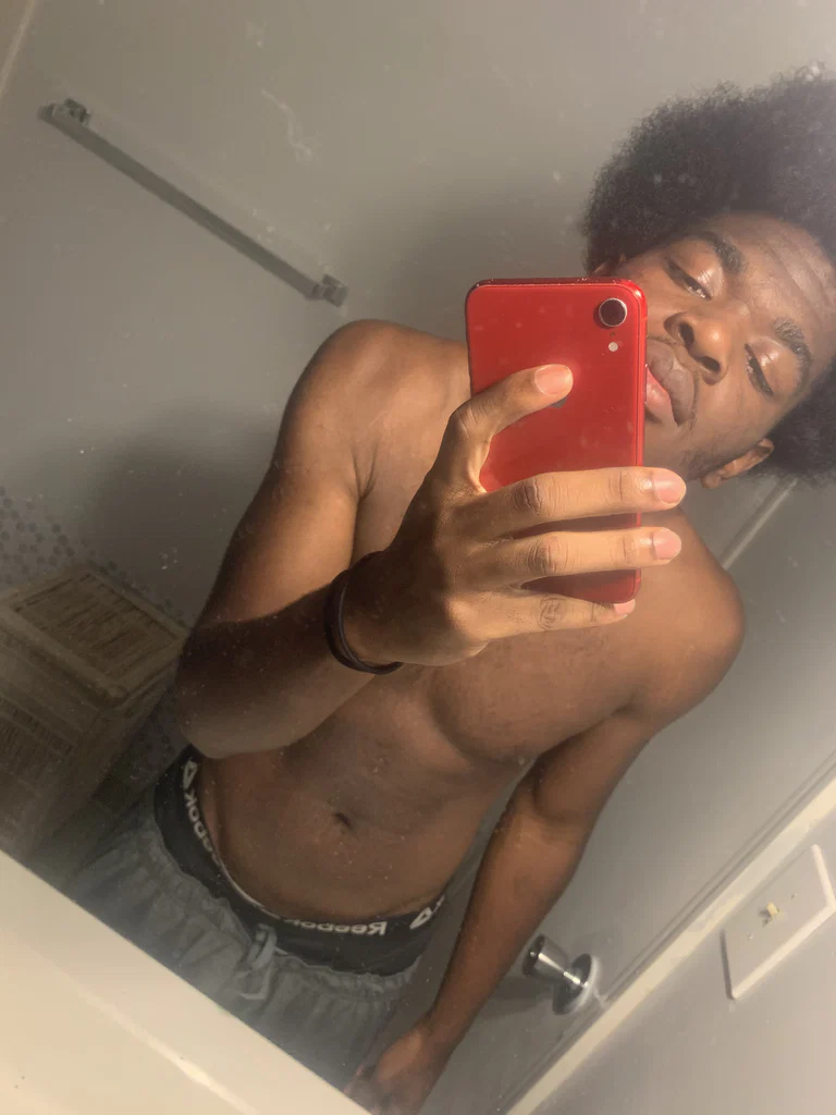 Juju's avatar