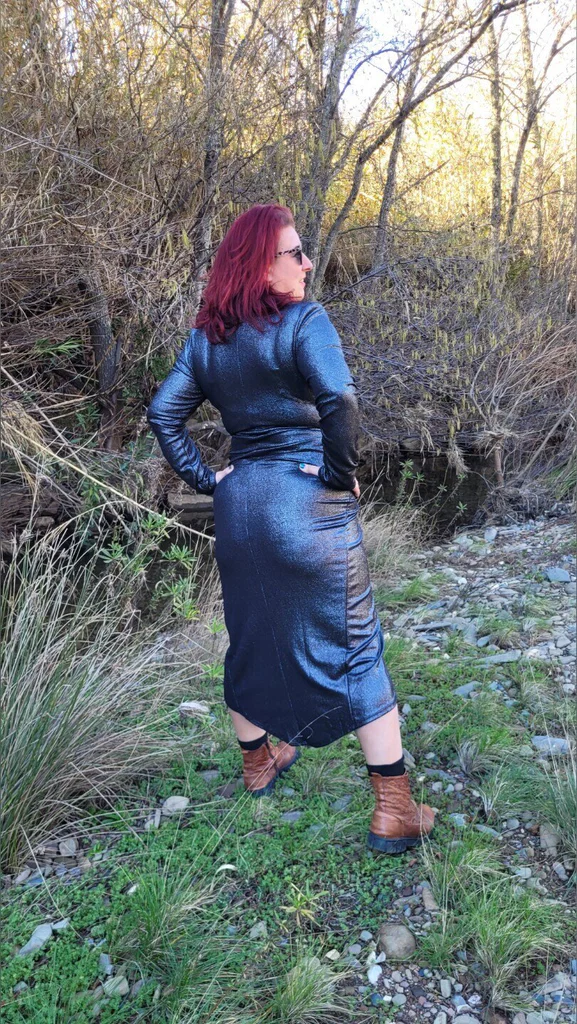 Nikki Holland's avatar